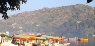 Nakki Lake in MountAbu