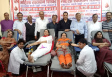 अंतर्राष्ट्रीय महिला दिवस पर लगाया महिला रक्तदान शिविर manav sewa samiti