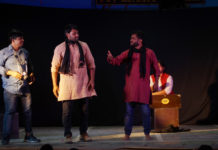 प्रथम दिवस जनमानस पर छा गए मानवीय निर्माण मंच के योगी brij nat mandali,