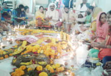 श्री बांके बिहारी मंदिर धूमधाम से हुई गोवर्धन पूजा shri banke bihari mandir faridabad,