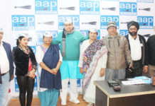 धर्मबीर भड़ाना के नेतृत्व में महिला शक्ति ने थामा आप का दामन dharmbir bhadana faridabad