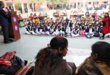 मन की बात कार्यक्रम आयोजित, रोल मॉडल से रूबरू हुए बच्चे pm narender modi,