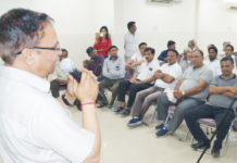 वैश्य समाज ने किया मंत्री विपुल गोयल का बहिष्कार, बोले समाज से वह हैं, वैश्य समाज उनसे नहीं cabinet minister vipul goel,