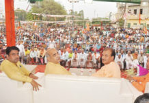 बारात घर के शिलान्यास पर जुटी भीड़ देखकर विधायक मूलचंद ने की मुकेश डागर की तारीफ mukesh dagar