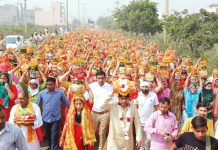 भक्तिमय हुआ वार्ड एक, क्षेत्र की ऐतिहासिक कलश यात्रा में शामिल हुईं 551 महिलाएं mukesh dagar bjp