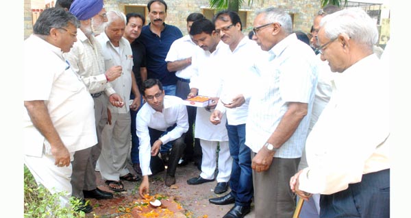madan pujara bjp,
