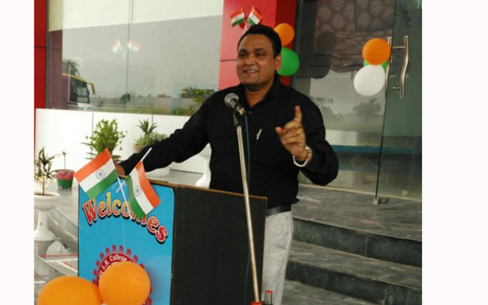 pandit lr college