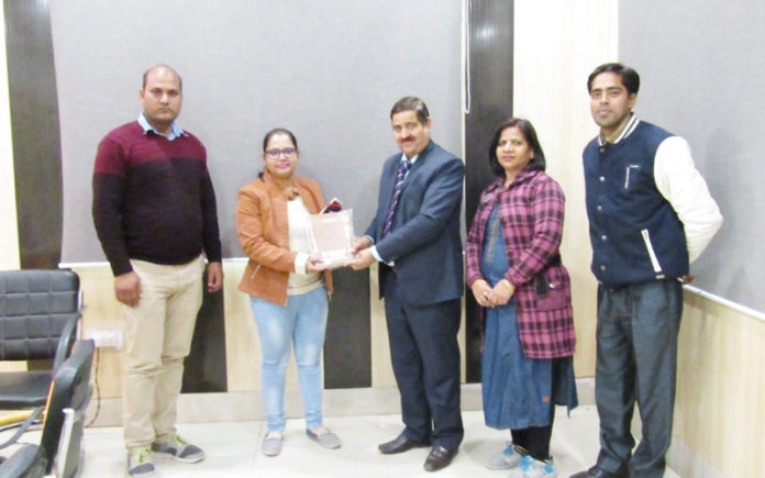 pt lr college,