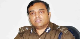 hanif qureshi ips