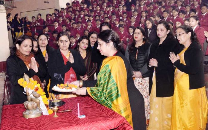 jiva pubilc school,
