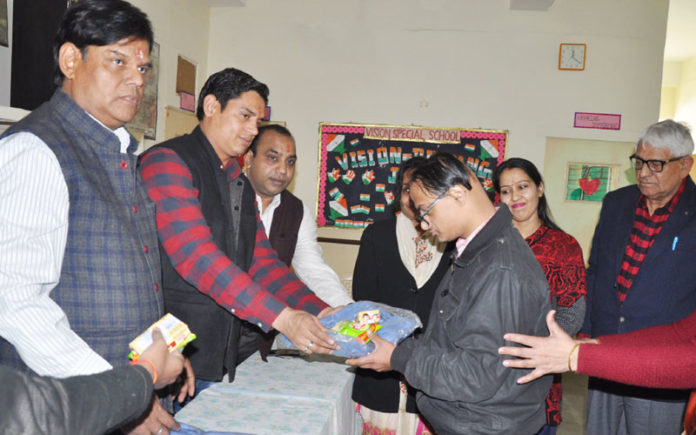 Vimal Khandelwal,