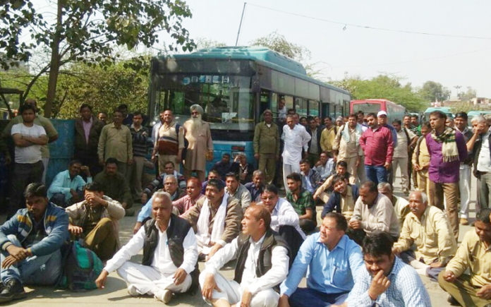 kar,chari hadtal